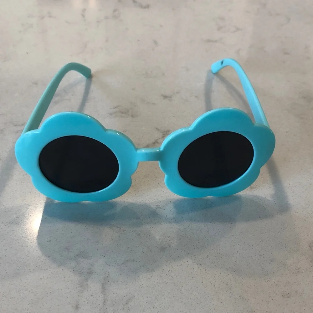 Blue Flower-Shaped kids Sunglasses